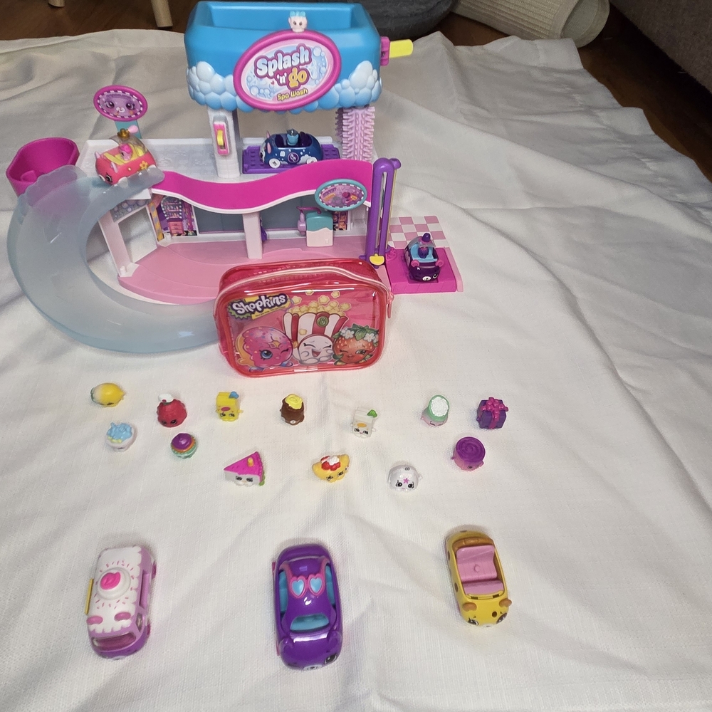 Shopkins Splash 'n' Go Spa Wash - W Color Changing Cutie Cars - Picture 6 of 6
